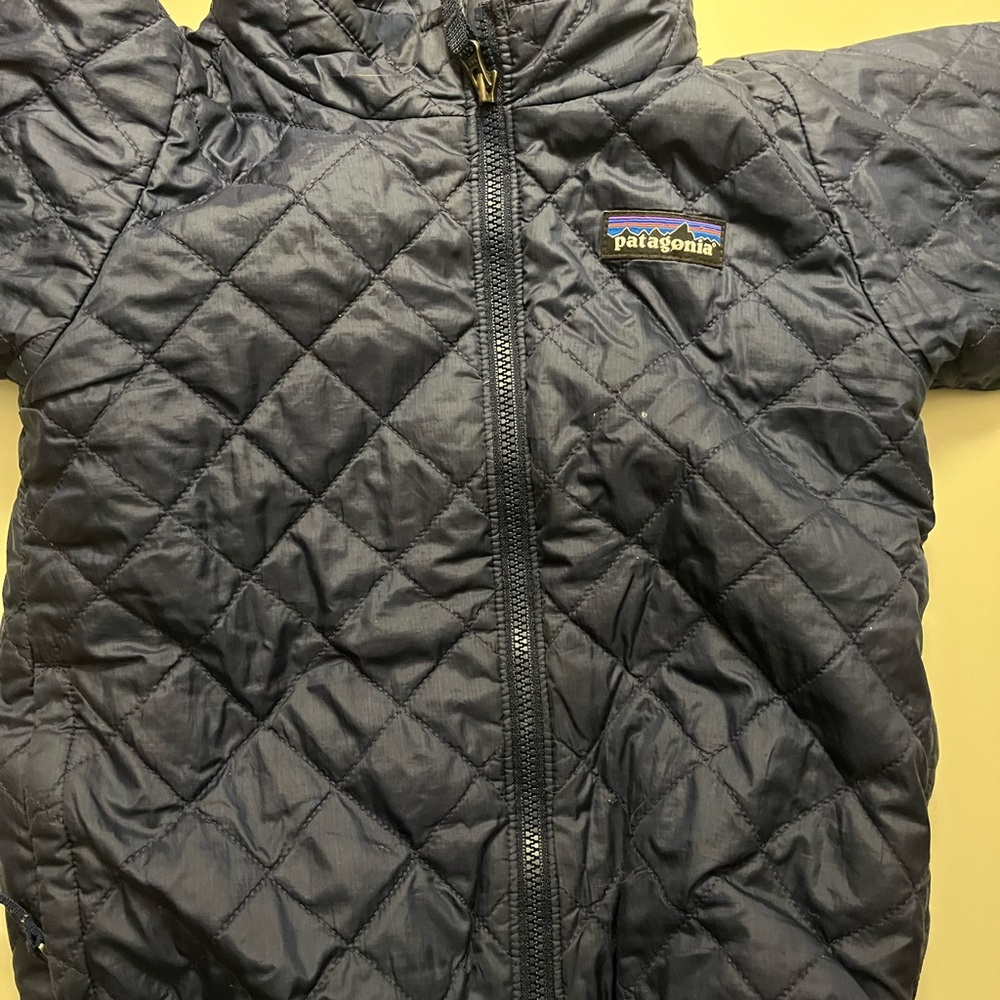 Patagonia toddler jacket navy.